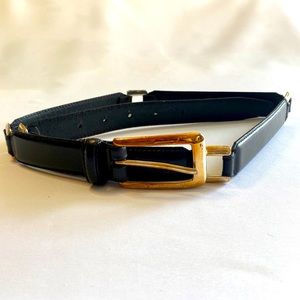 Fossil Women’s Black and gold tone leather Belt. Size large